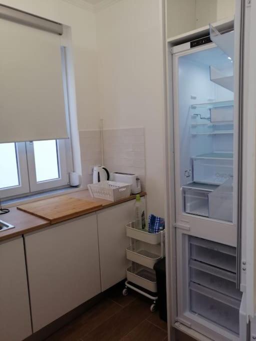 Casa Da Praia Da Poca - Apartamento Iris Estoril Eksteriør bilde