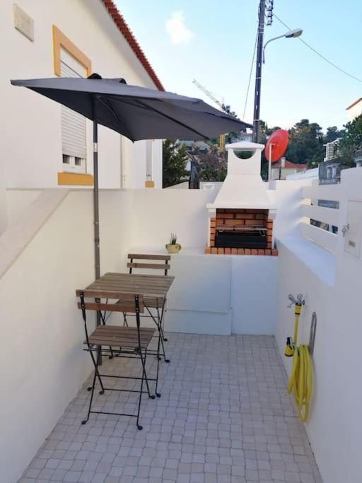 Casa Da Praia Da Poca - Apartamento Iris Estoril Eksteriør bilde